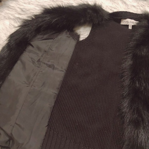 Sebby Collection Faux Fur Black Vest Cardigan - Picture 5 of 10
